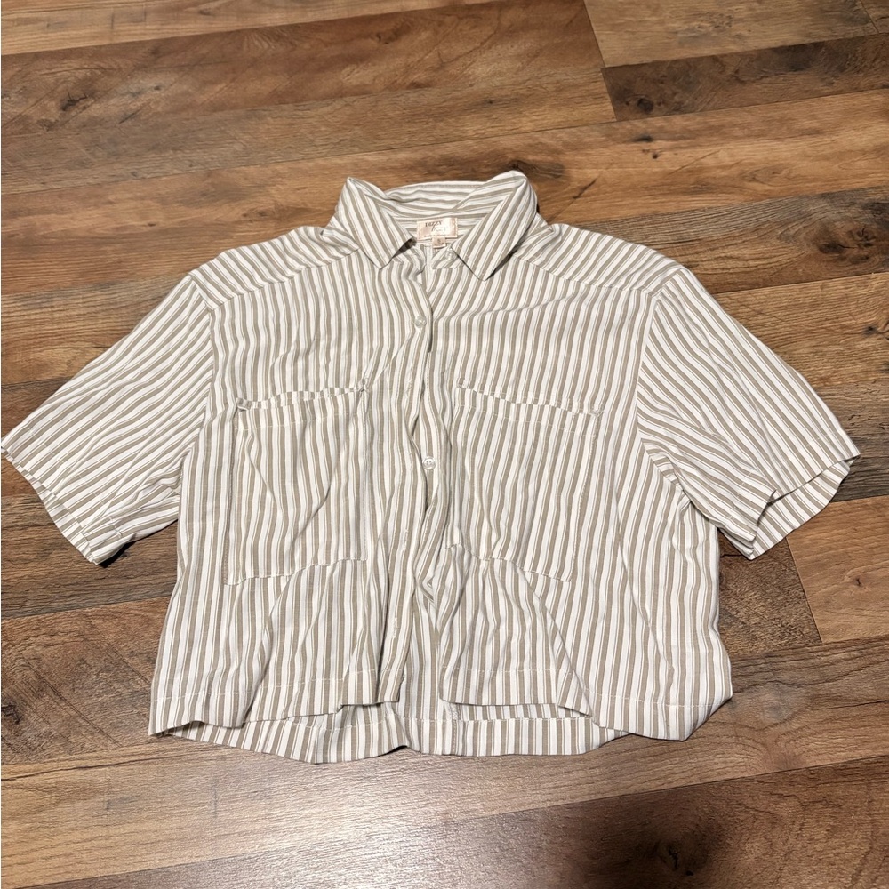 Casual Striped Crop Top - White and Tan